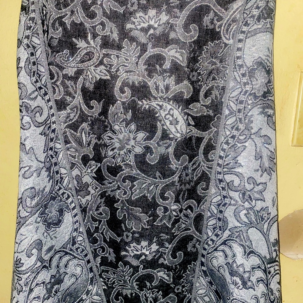 Reversible scarf! Long- black and silver, with fringe!